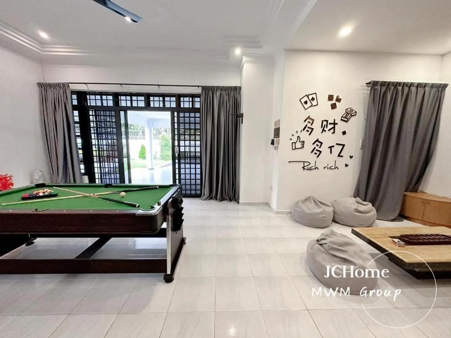 Apartman Kempas Bungalow With Ktv Swimmingpool Johor Bahru